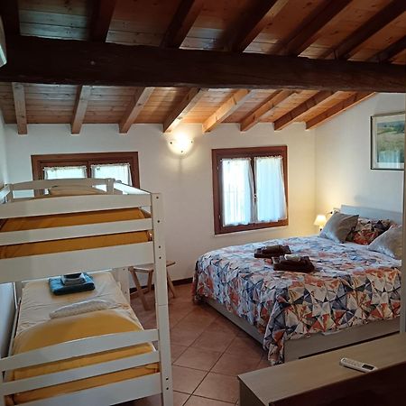 Casa Giulia - Valeggio Sul Mincioアパートメント エクステリア 写真