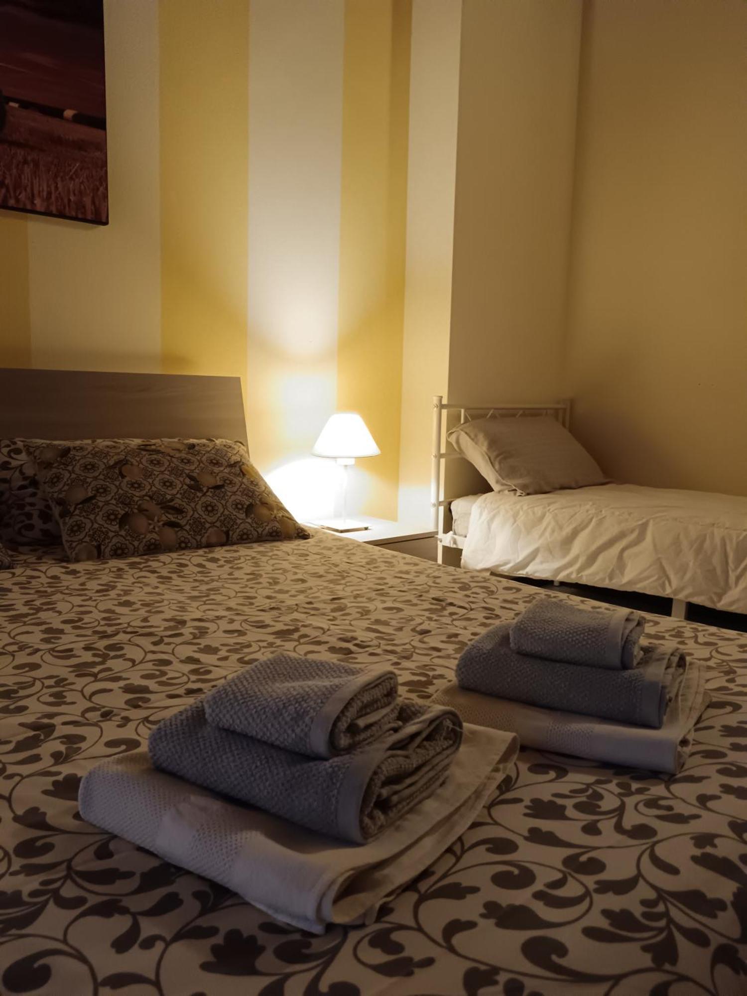Casa Giulia - Valeggio Sul Mincioアパートメント エクステリア 写真