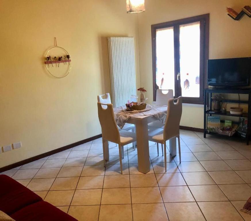 Casa Giulia - Valeggio Sul Mincioアパートメント エクステリア 写真
