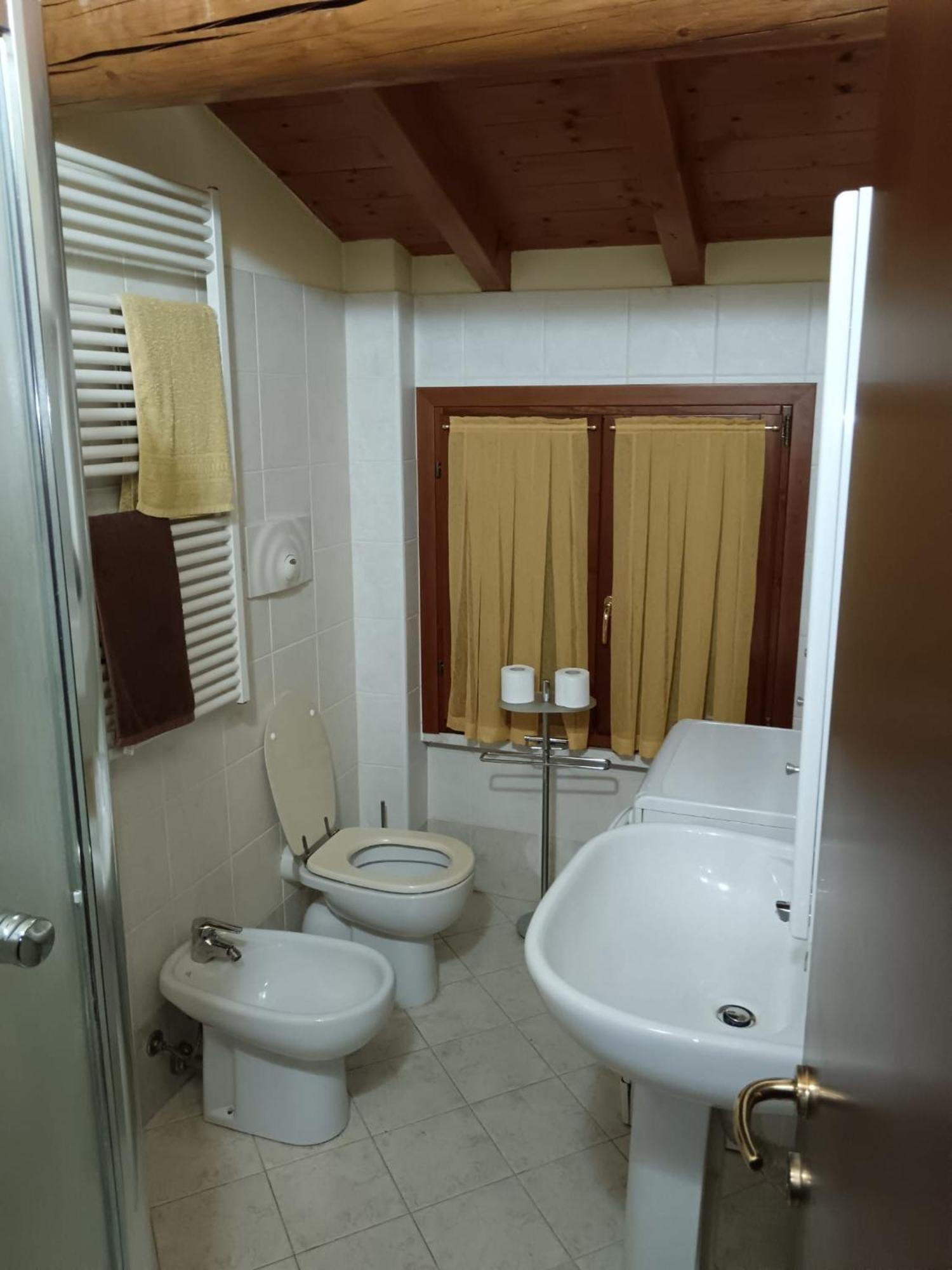 Casa Giulia - Valeggio Sul Mincioアパートメント エクステリア 写真